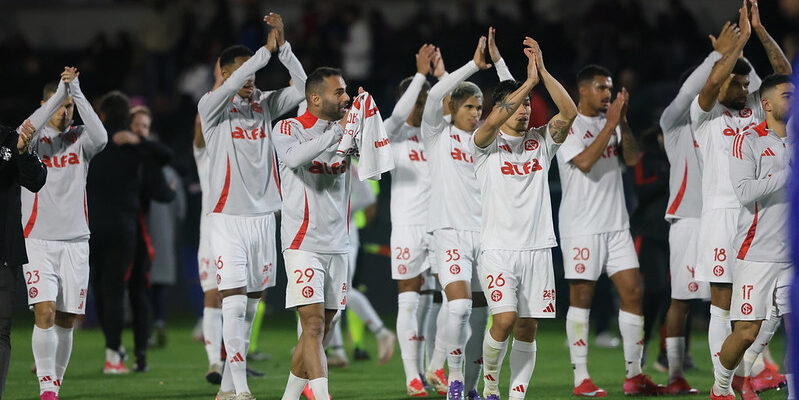 Inter vence Bragantino e dá salto na tabela do Brasileiro