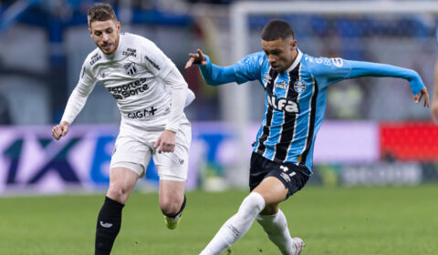 Grêmio e Ceará fazem jogo morno pelo Brasileiro e empatam por 0 a 0