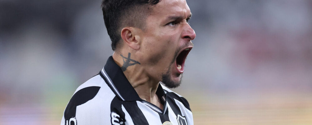 Com gol aos 14 segundos, Botafogo vence a LDU nas oitavas da Libertadores