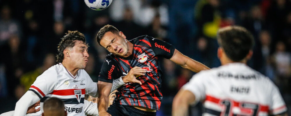 Bragantino empata com São Paulo e perde chance de liderar o Brasileiro