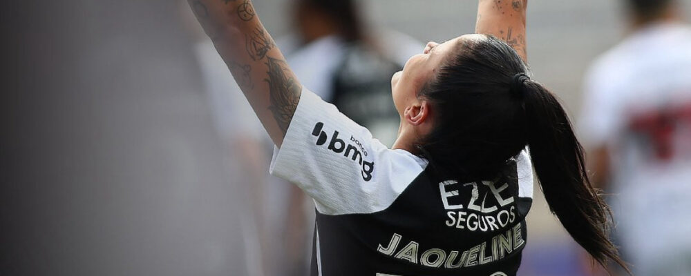 Corinthians bate São Paulo e abre vantagem na semi do Brasileiro Feminino