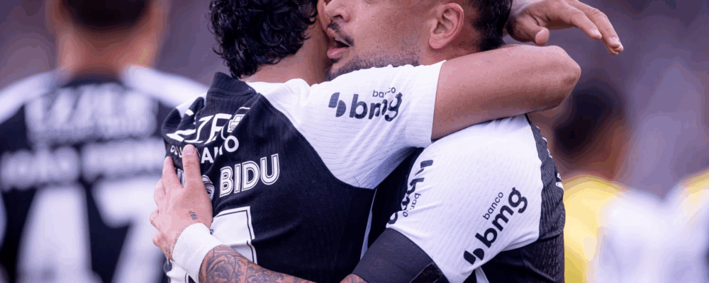 Meio-campista do Corinthians fala sobre vitória no Brasileirão, relação com Dorival e atletas da base