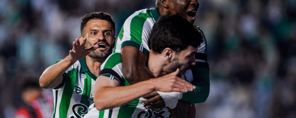 Juventude bate Vitória com dois de Taliari na estreia no Brasileirão