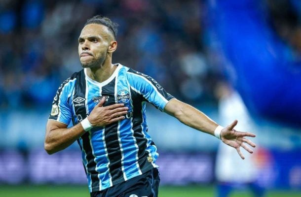 Com dois gols de Braithwaite, Grêmio bate Fortaleza e encerra jejum na Série A
