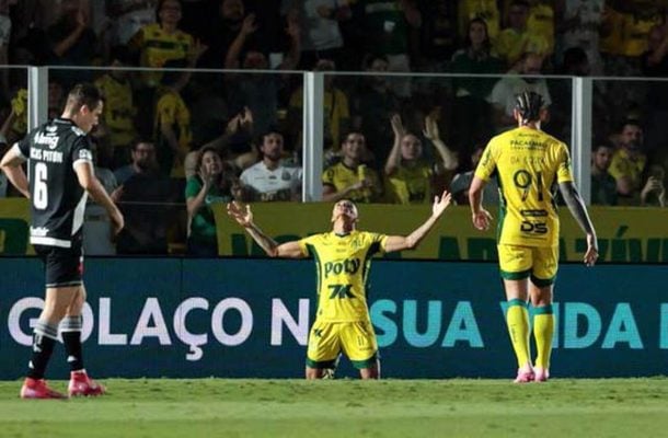 Mirassol supera reação rápida do Vasco e cola no G4 do Brasileiro