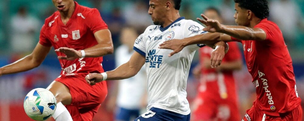 Em jogo de duas expulsões, Bahia e América de Cali empatam pela Sul-Americana