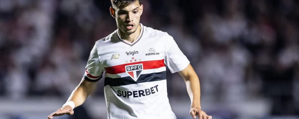 São Paulo quita dívida e reverte transfer ban da Fifa