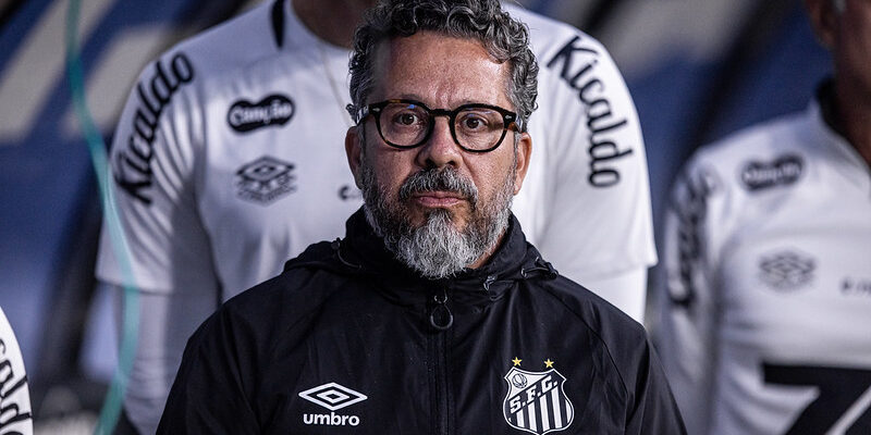 Técnico do Santos elogia característica do Cruzeiro e comemora ‘sobrevida’