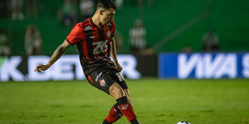 Em qual canal vai passar Vitória x Universidad de Quito pela Sul-Americana hoje (2/4)?