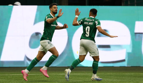 Palmeiras vira sobre Ceará e alivia tensão no Allianz Parque