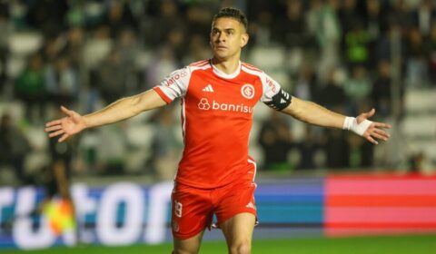 Internacional bate Juventude e amplia série invicta no Brasileiro
