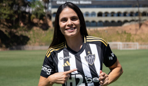 Atlético anuncia chegada de ex-meia do Flamengo para o time feminino 