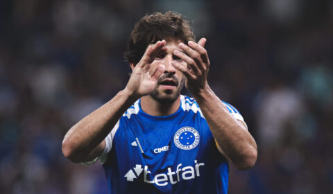 Lucas Silva deve completar 300 jogos pelo Cruzeiro diante do Atlético na Copa do Brasil