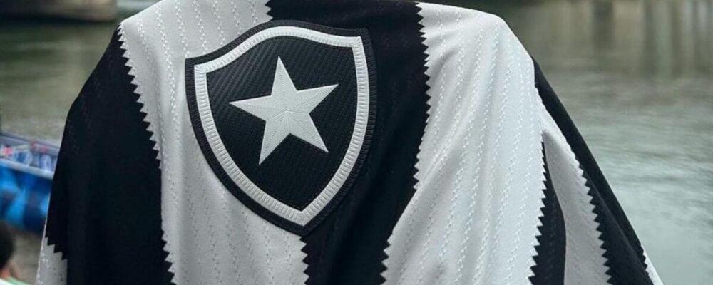 Jogador ‘se anuncia’ como reforço do Botafogo