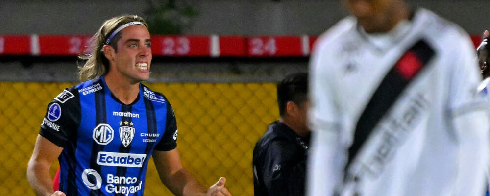 Vasco tem jogador expulso e é goleado pelo Del Valle na Sul-Americana
