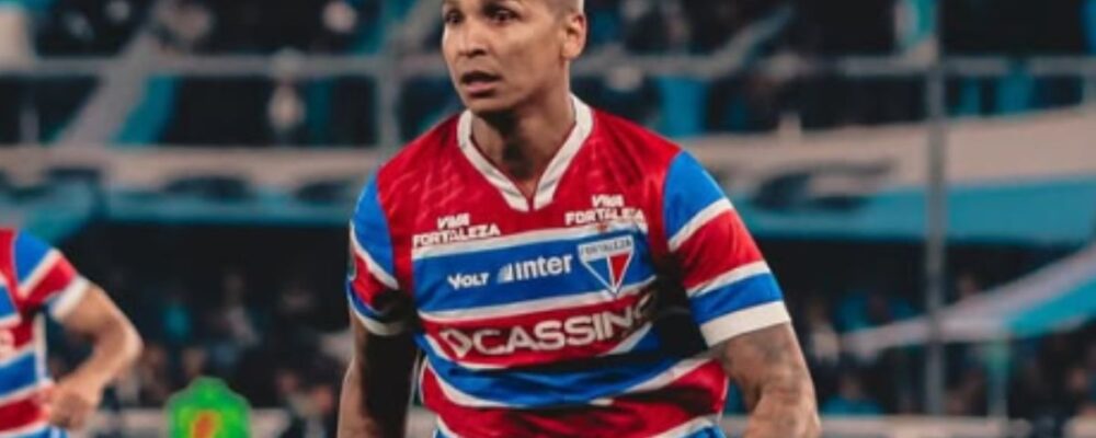 Deyverson comete gafe ao tirar onda com torcedores do Racing