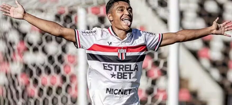 Hospital suspende protocolo de possível morte cerebral de jogador do Bragantino