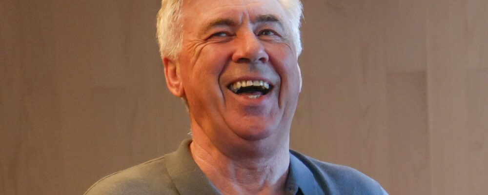 Ancelotti se pronuncia sobre contratação do filho pelo Botafogo