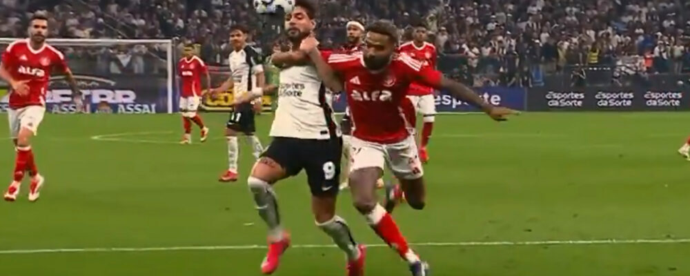 Inter usa rede social para reclamar de pênalti contra o Corinthians