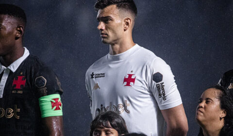 Léo Jardim renova com o Vasco até 2030