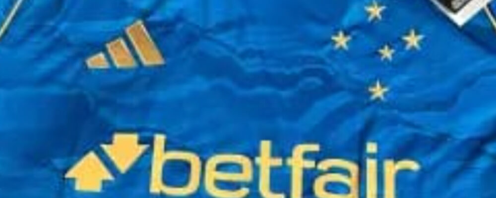 Nova camisa 3 do Cruzeiro vaza; veja foto e quando se iniciam as vendas