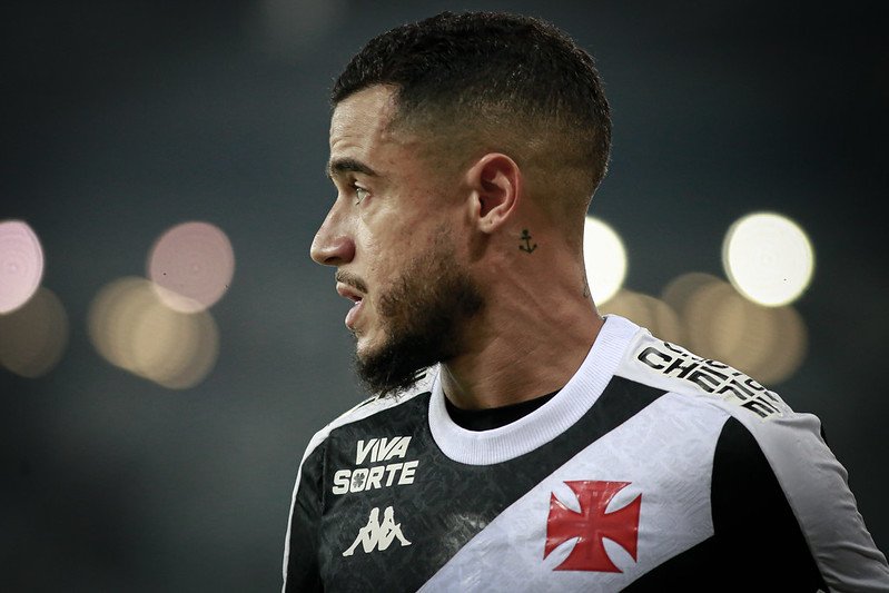 Coutinho, do Vasco, de perfil (foto: Matheus Lima/Vasco)