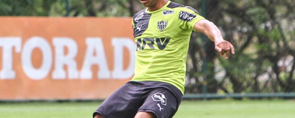 Campeão pelo Atlético em 2014 arrisca placar de clássico contra o Cruzeiro
