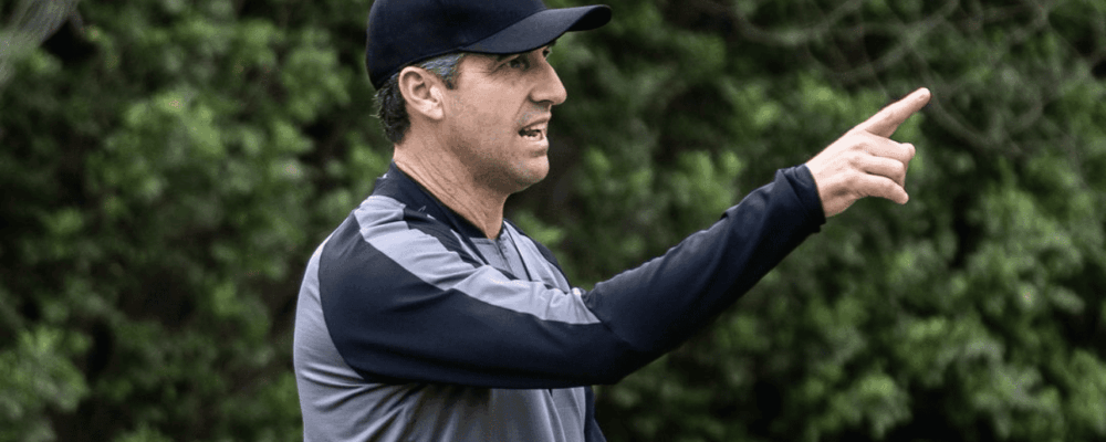 Léo Condé pode conquistar segundo acesso consecutivo à Série A