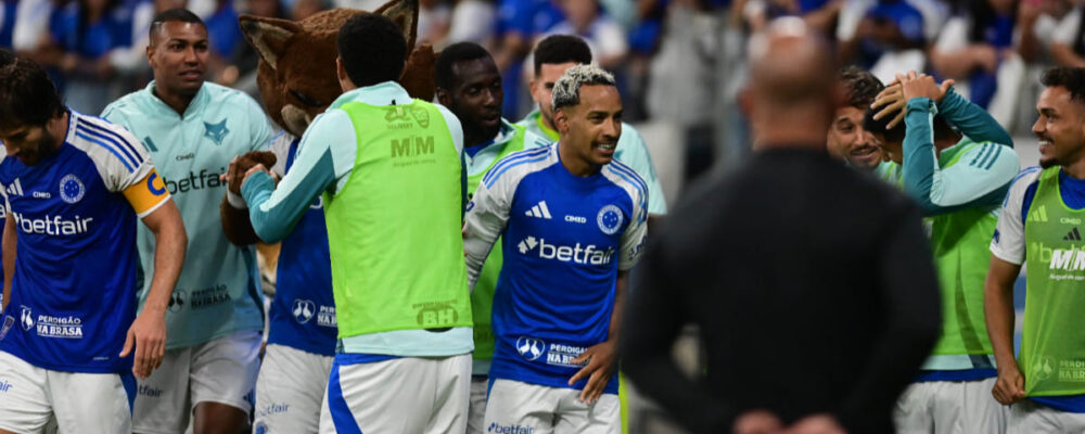 Matheus Pereira valoriza vitória do Cruzeiro em semana cheia: ‘Não foi fácil’