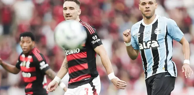 BRASILEIRÃO: Flamengo tropeça e segue firme, já dérbi paulista fica igual