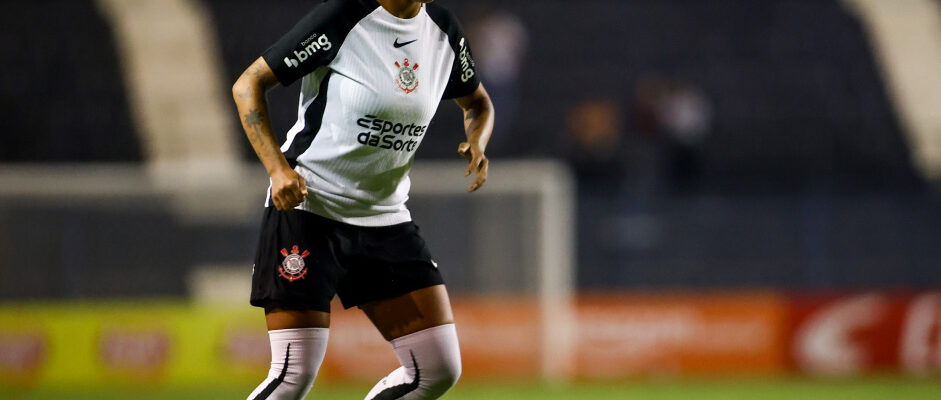 “A gente está trabalhando muito”, diz meia do Corinthians Feminino sobre preparação para semifinais do Brasileirão – Central do Timão
