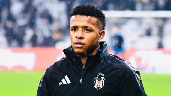Keny Arroyo, jogador do Besiktas (foto: Reprodução@chechearroyo.7)