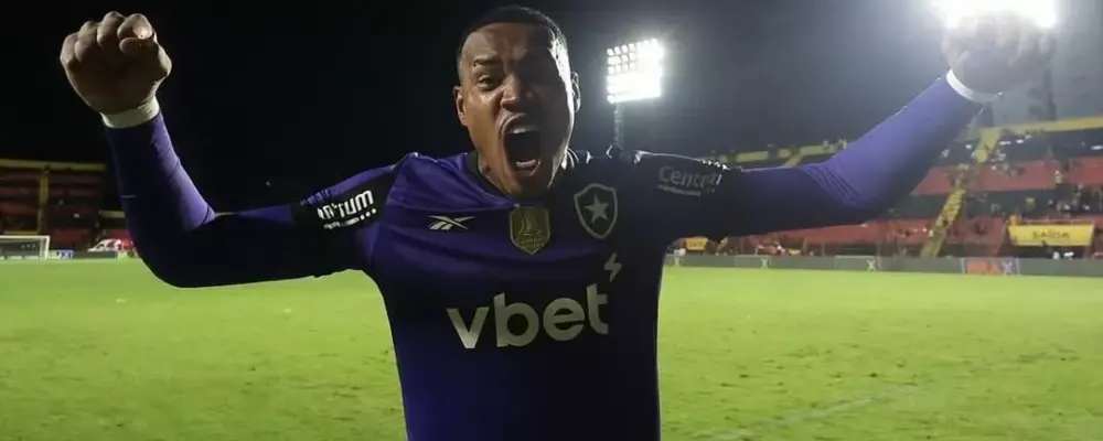 Botafogo vende o goleiro John ao Nottingham Forest, da Inglaterra