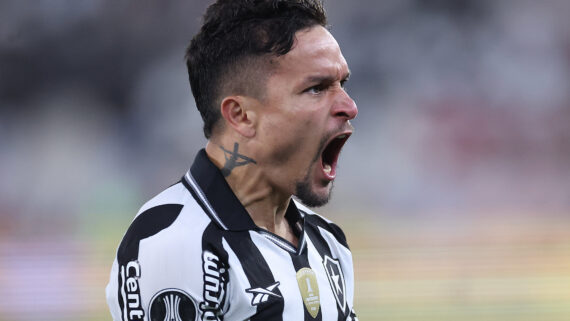 Artur (foto: Vitor Silva/Botafogo)