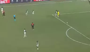 Copa do Brasil: Árbitro relata agressão a Hugo Souza e arremesso de copos