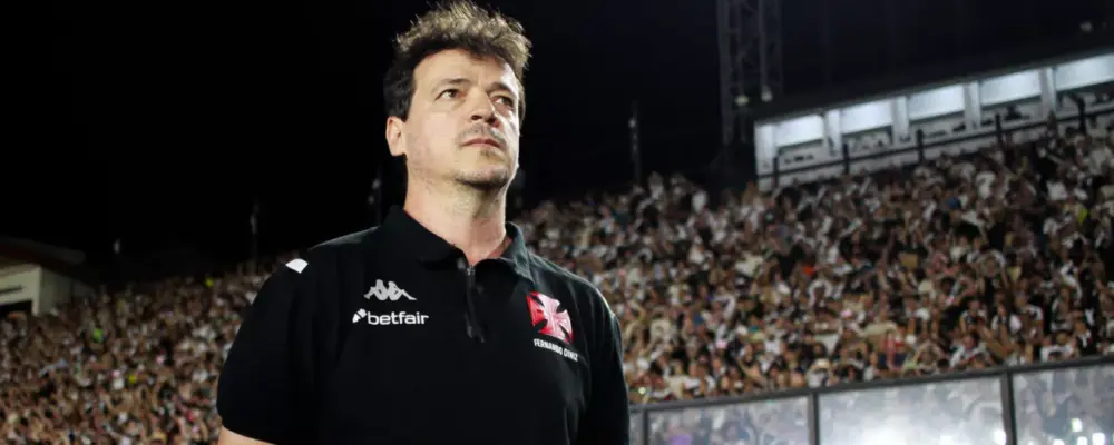 Diniz critica arbitragem após empate do Vasco com o Botafogo
