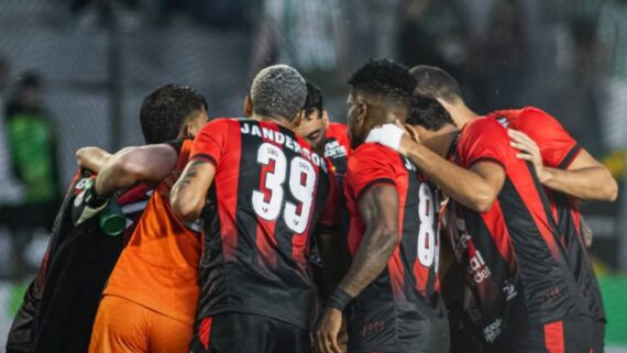 Elenco do Vitória (foto: Victor Ferreira / EC Vitória)