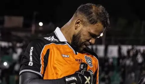 Figueirense negocia a contratação de goleiro do Botafogo em definitivo