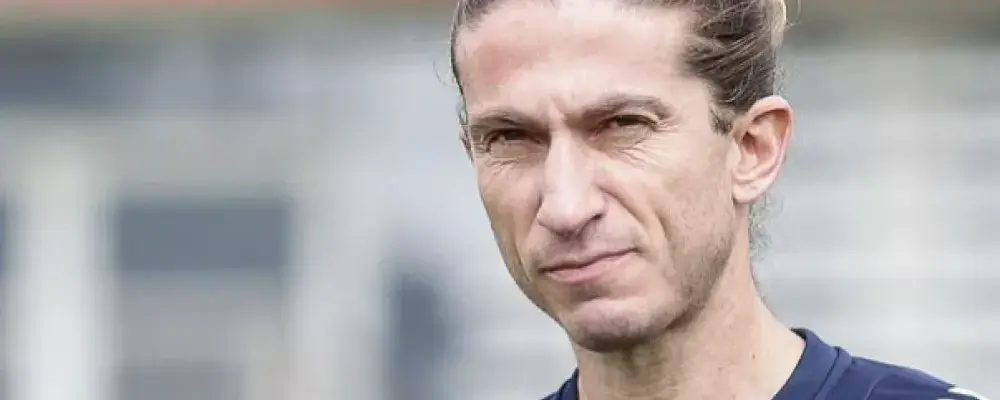 Filipe Luís destaca superioridade do Flamengo em empate