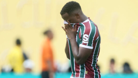 Jhon Arias, meio-campista do Fluminense (foto: ALEX GRIMM / GETTY IMAGES NORTH AMERICA / Getty Images via AFP)