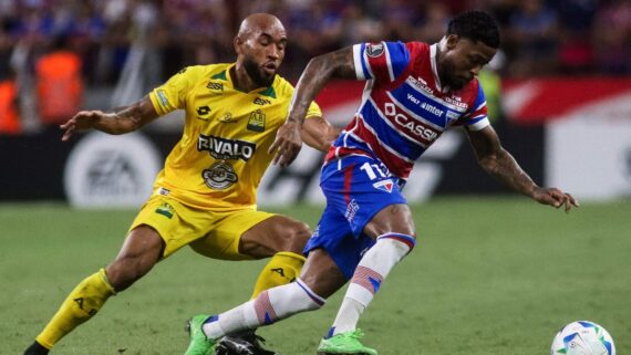 Lance do jogo entre Fortaleza e Bucaramanga pela Copa Libertadores (foto: Thiago GADELHA / AFP)