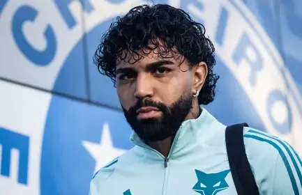 Gabigol enfrenta reserva no Cruzeiro e se declara ao Flamengo