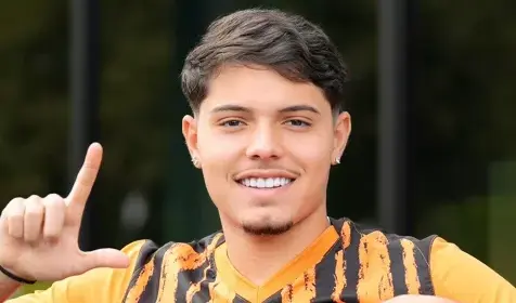 Luca Meirelles se despede do Santos e é oficializado no Shakhtar Donetsk