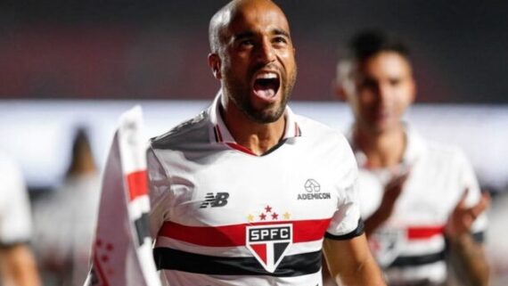 Lucas moura sorrindo (foto: Divulgação / São Paulo)