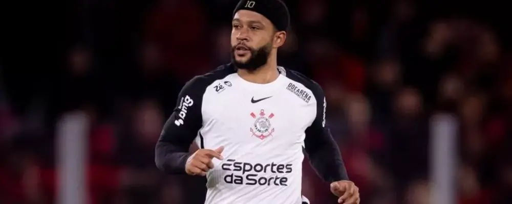 Marcelinho Carioca avalia Memphis Depay no Corinthians: ‘Não é craque’