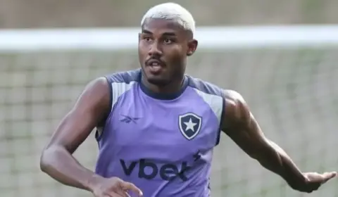 Nottingham Forest chega a um acordo com o Botafogo por Cuiabano