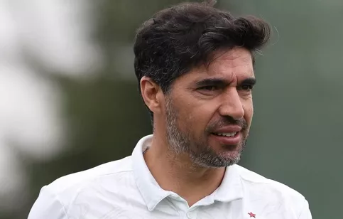 Palmeiras prepara mudanças para clássico contra o Corinthians