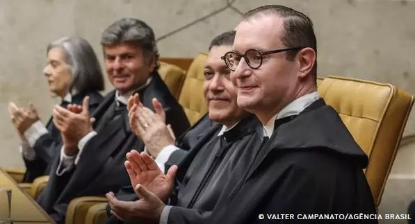 Robinho perde recurso por goleada no STF: 10 a 1