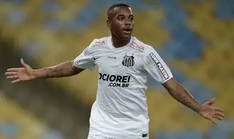 STF mantém Robinho preso por estupro na Itália em 2013