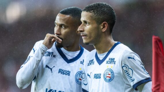 Jogadores do Bahia durante jogo da Copa Libertadores (foto: Rafael Rodrigues / EC Bahia)